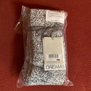 Brand new, never worn pair of Barefoot Dreams socks